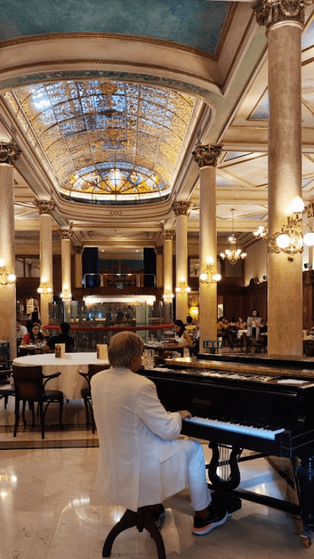 where to eat in buenos aires: La Ideal